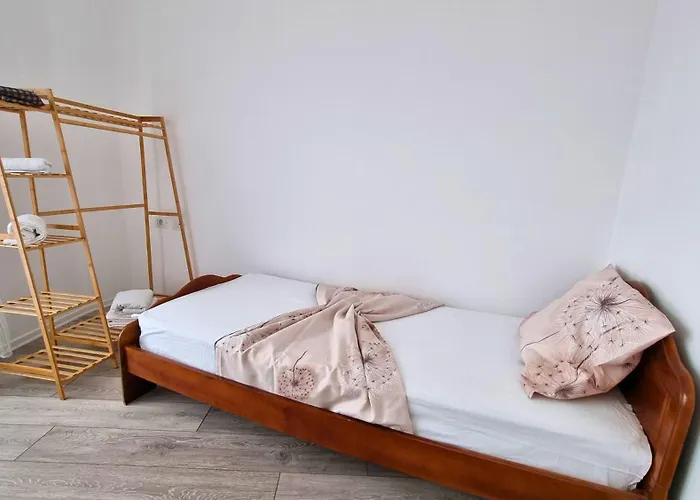 Cozy 2br Free Parking-wifi-ac-dryer * Tirana